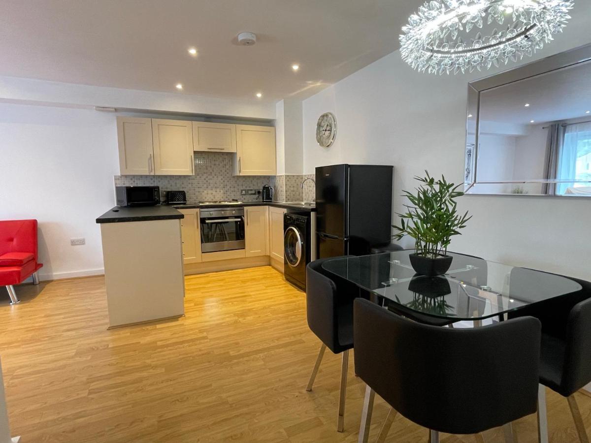 Moda Wigan - Stylish 2 Bed Apartment Central ويجان المظهر الخارجي الصورة
